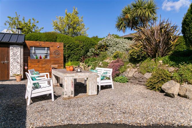 2 St Brendan's Terrace, Tibradden, Rathfarnham, Dublin 16