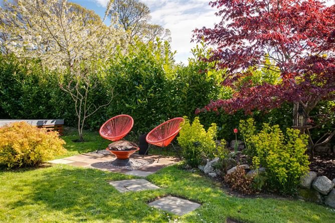2 St Brendan's Terrace, Tibradden, Rathfarnham, Dublin 16