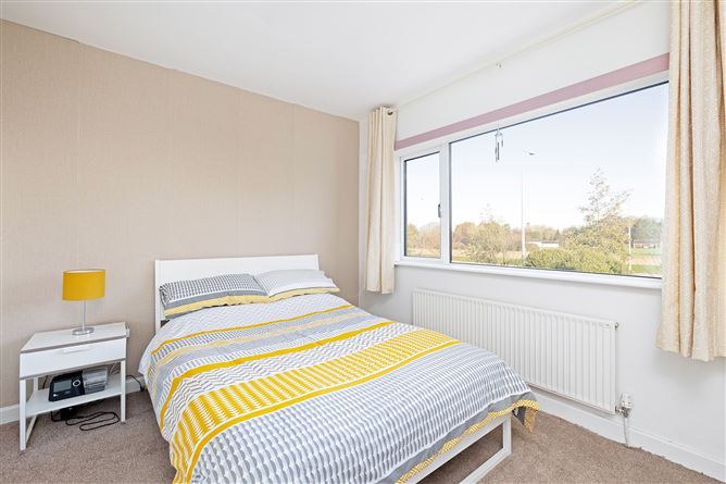 71 Hillcrest Drive, Lucan, Dublin