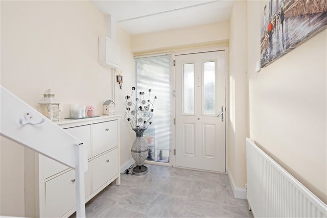 71 Hillcrest Drive, Lucan, Dublin