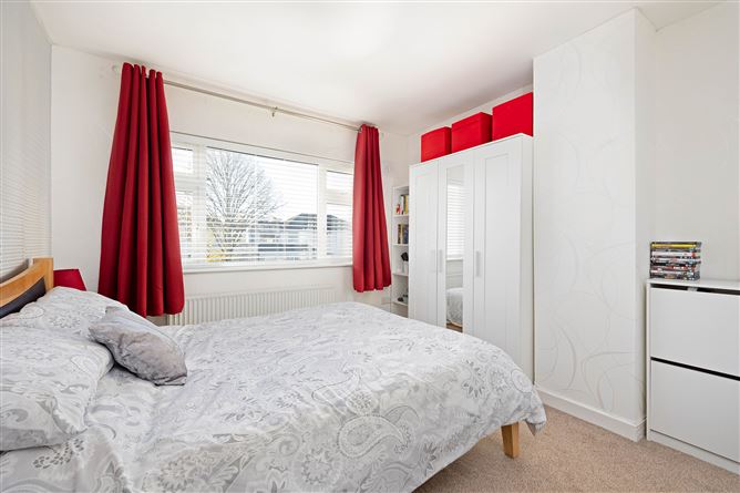 71 Hillcrest Drive, Lucan, Dublin