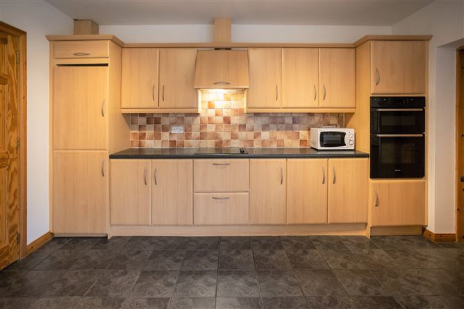 203 Cartur Mor, Clybaun Road, Knocknacarra, Galway