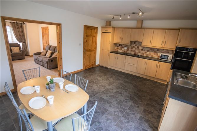 203 Cartur Mor, Clybaun Road, Knocknacarra, Galway