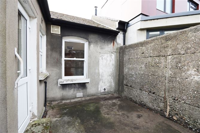 22 Findlater Street, Glasthule, County Dublin