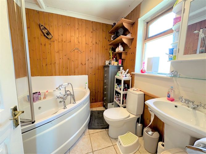 11 Woodford Park Road, Clondalkin, Dublin 22