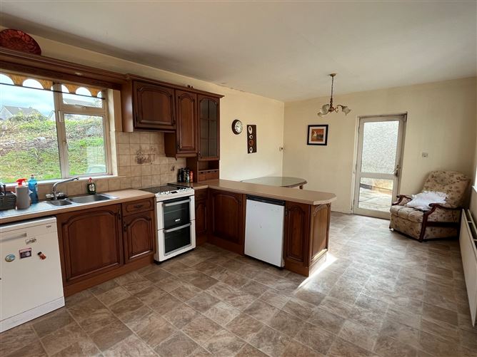 20 Davin Gardens, Caherdavin, Ennis Road, Limerick