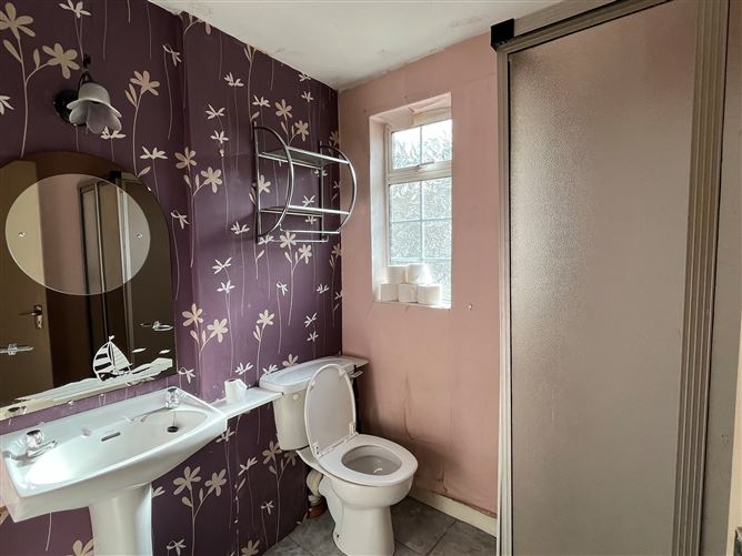 20 Davin Gardens, Caherdavin, Ennis Road, Limerick