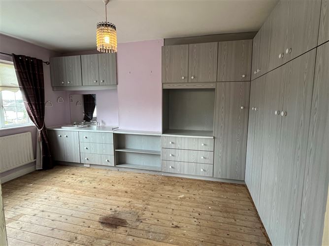 20 Davin Gardens, Caherdavin, Ennis Road, Limerick
