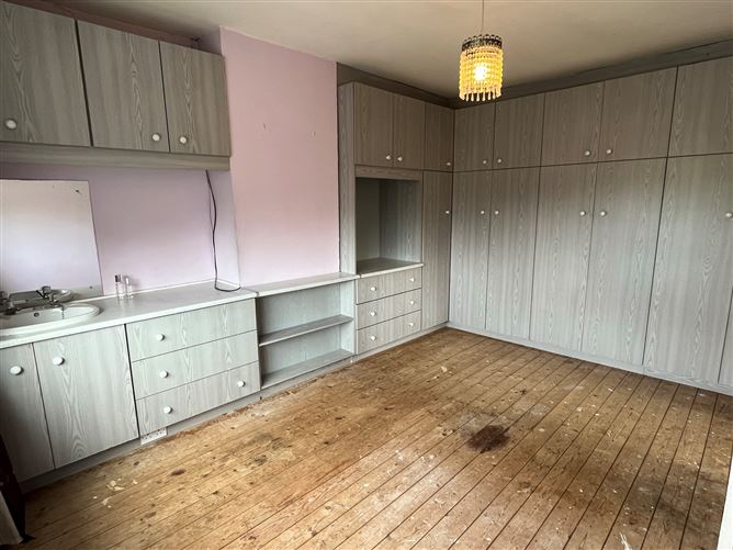 20 Davin Gardens, Caherdavin, Ennis Road, Limerick