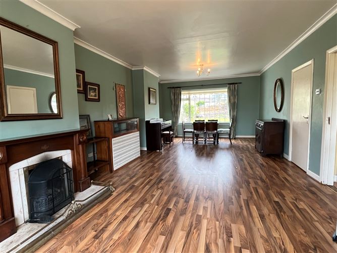 20 Davin Gardens, Caherdavin, Ennis Road, Limerick