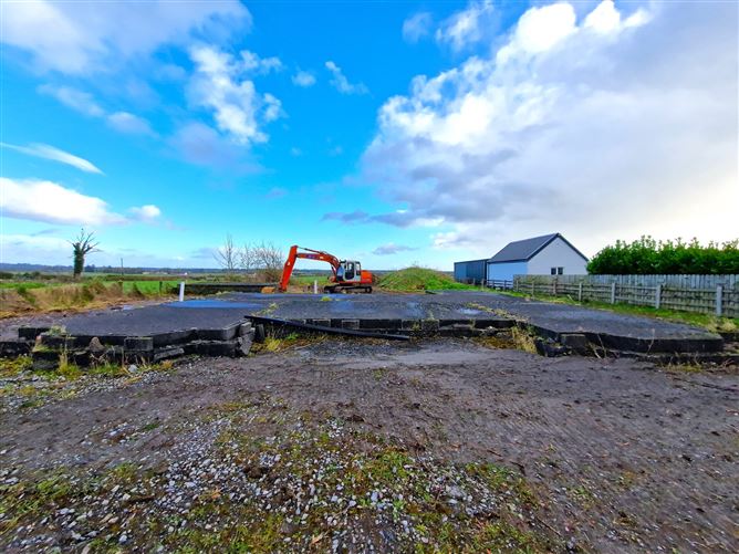 Clooneen, Hollymount, Claremorris, Co. Mayo