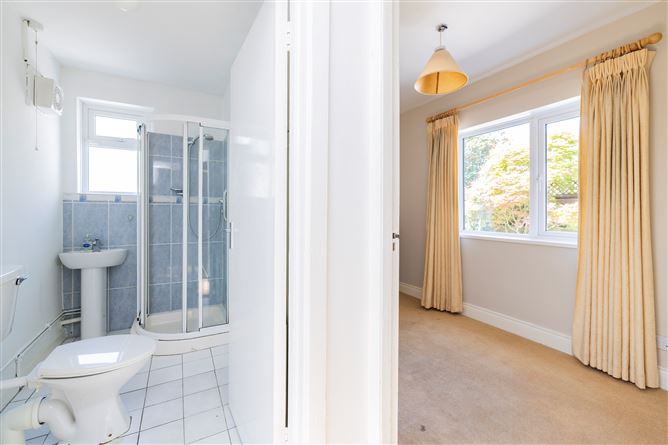 45 Landscape Crescent, Churchtown, Dublin 14