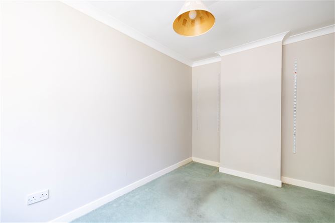 45 Landscape Crescent, Churchtown, Dublin 14