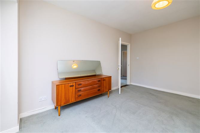 45 Landscape Crescent, Churchtown, Dublin 14