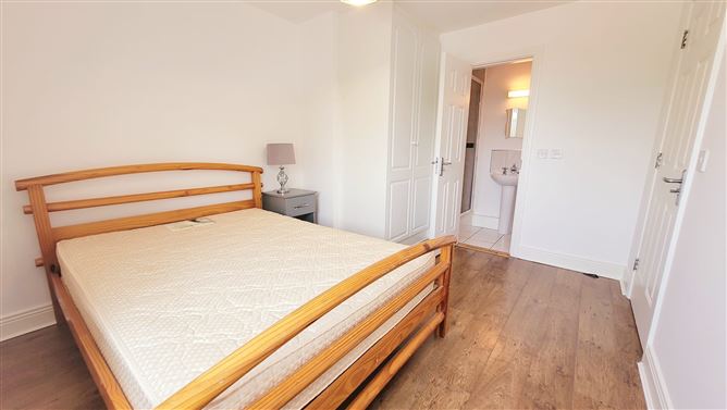6 Holly Court, Broomfield Village, Midleton, Cork