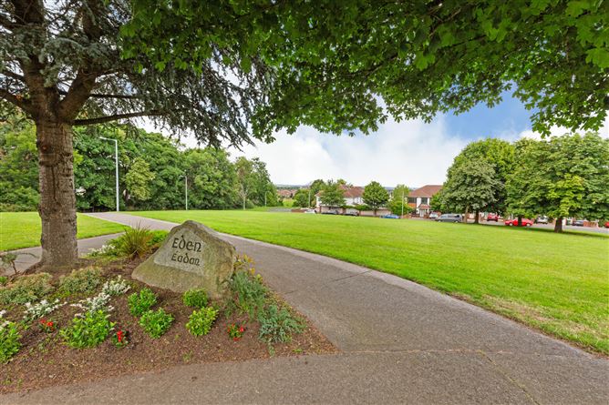 30 Eden Crescent, Rathfarnham, Dublin 16