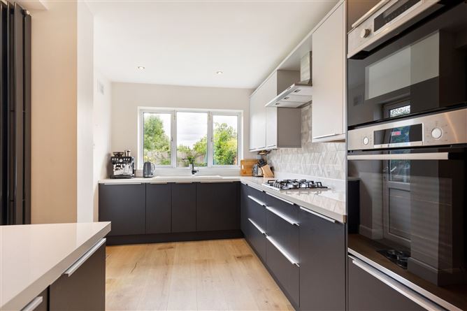 30 Eden Crescent, Rathfarnham, Dublin 16