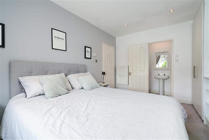 Photo 15 of 24 — 8 Liffey Downs, Lucan, Co. Dublin