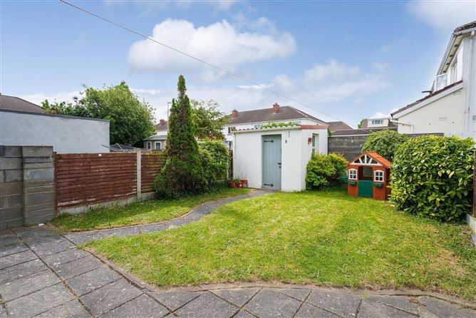 Photo 20 of 24 — 8 Liffey Downs, Lucan, Co. Dublin