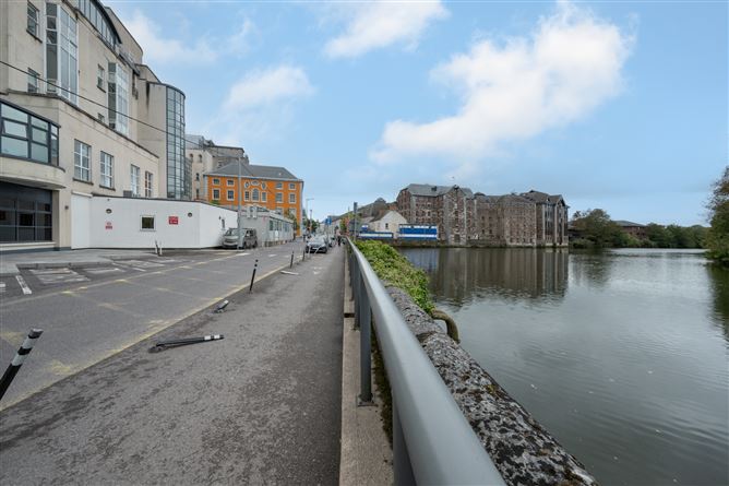 Apt 6, Block C, Grenville Court, City Centre Sth, Cork City