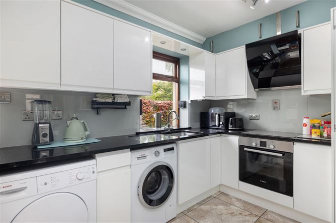 6 Roseville Court, Dublin Road, Bray, Co. Wicklow