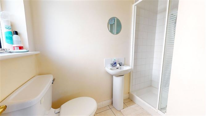 95 Knockaphunta Park, Westport Road, Castlebar, Co. Mayo