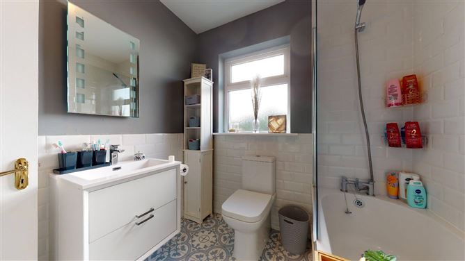95 Knockaphunta Park, Westport Road, Castlebar, Co. Mayo
