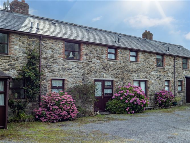 3 Ross Cottages, Ross, Moyard, Connemara, Co.Galway