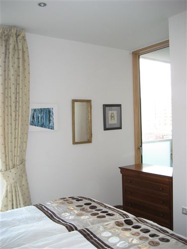 4 Pakenham House, Spencer Dock, Docklands,   Dublin 1, D01 V123