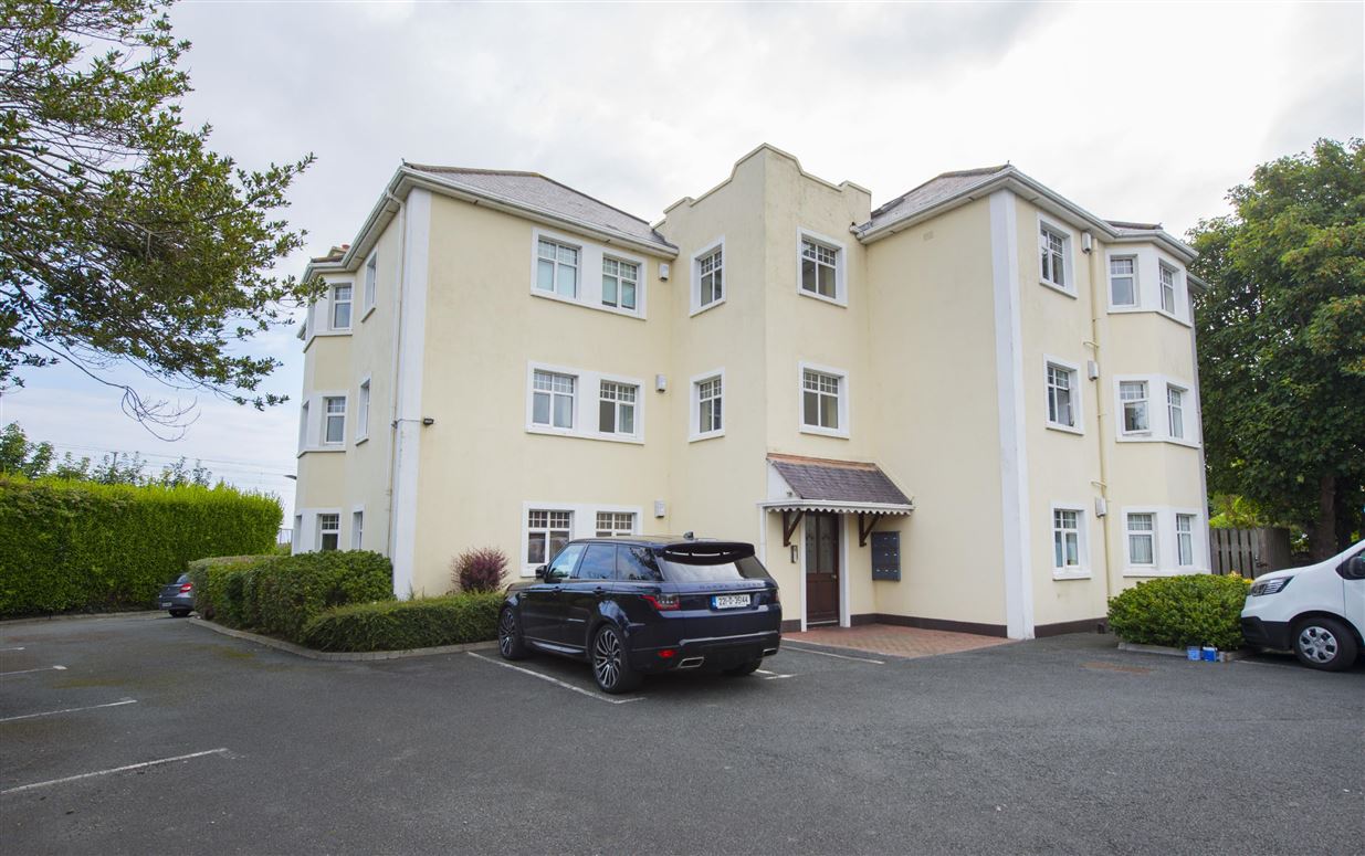 4 Saffron House Station Road, Sutton, Dublin