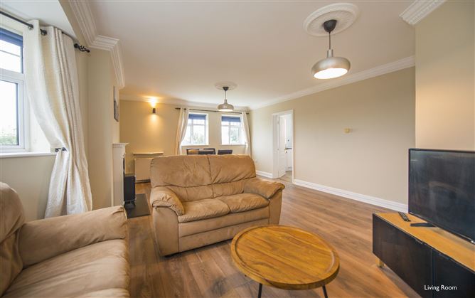 4 Saffron House Station Road, Sutton, Dublin