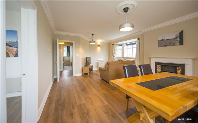 4 Saffron House Station Road, Sutton, Dublin