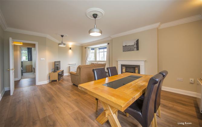 4 Saffron House Station Road, Sutton, Dublin