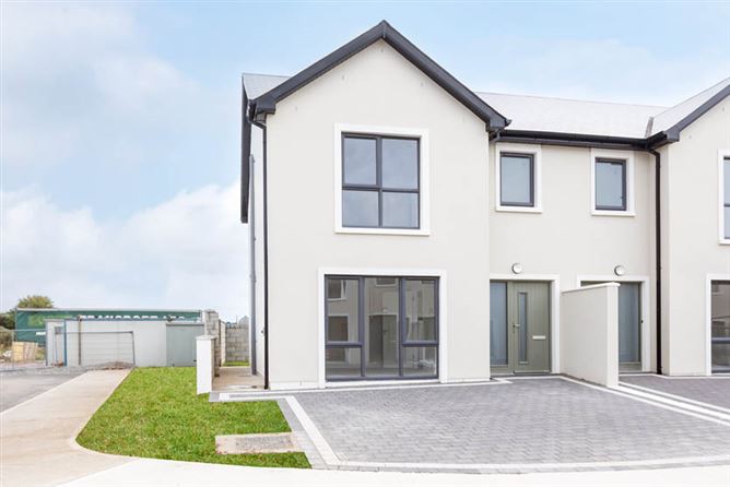 Cluain Alainn, Pairc An Aonaigh,, Mogeely, Cork
