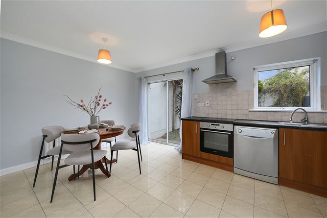 15 Ashmount, Blakestown Road, Coolmine, Dublin 15, Ireland