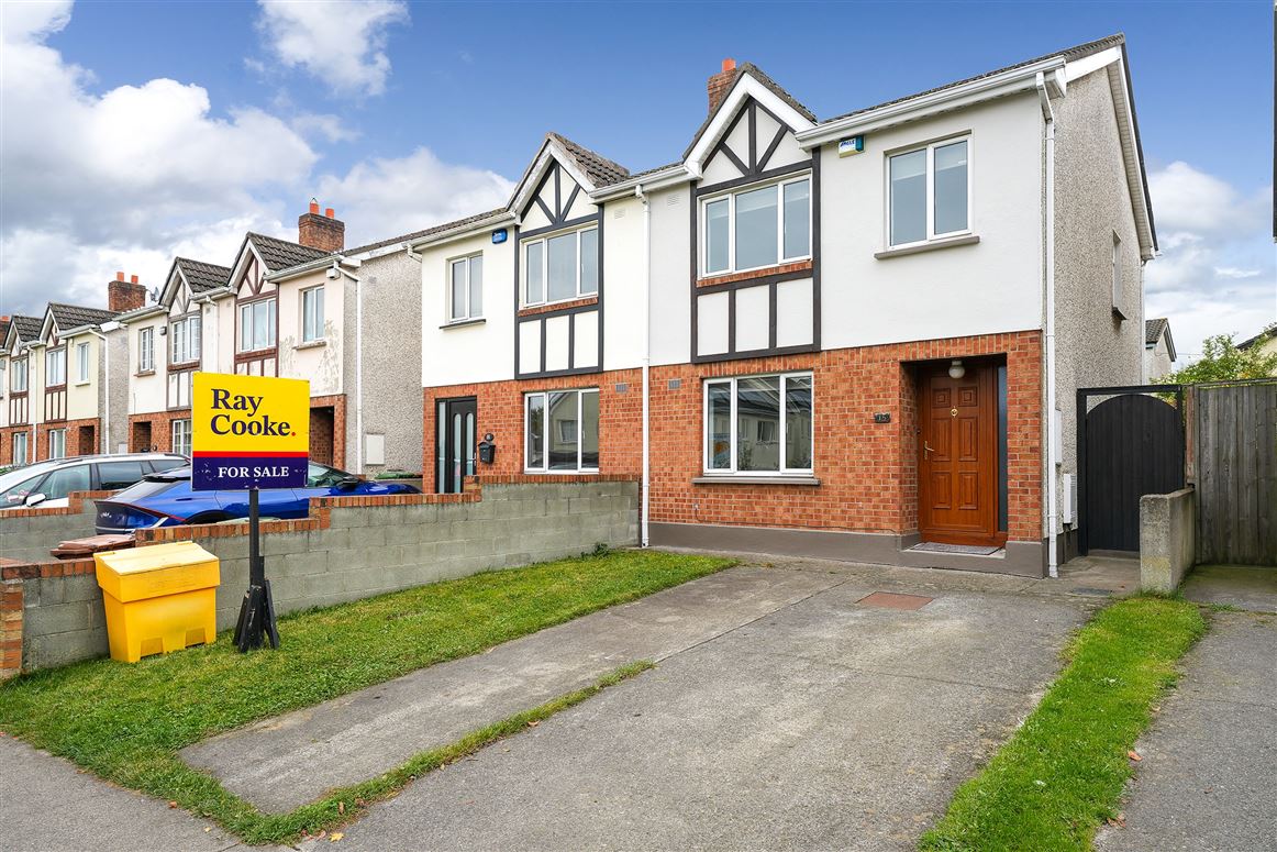 15 Ashmount, Blakestown Road, Coolmine, Dublin 15, Ireland