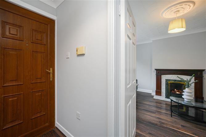 15 Ashmount, Blakestown Road, Coolmine, Dublin 15, Ireland