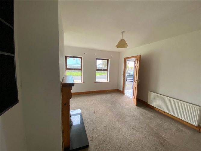 35 Hazel Court, Convent Road, Ballinrobe, Co. Mayo