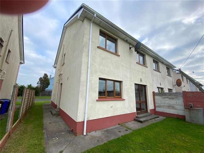 35 Hazel Court, Convent Road, Ballinrobe, Co. Mayo