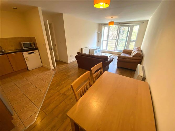 Premier Square, Finglas Road, D11