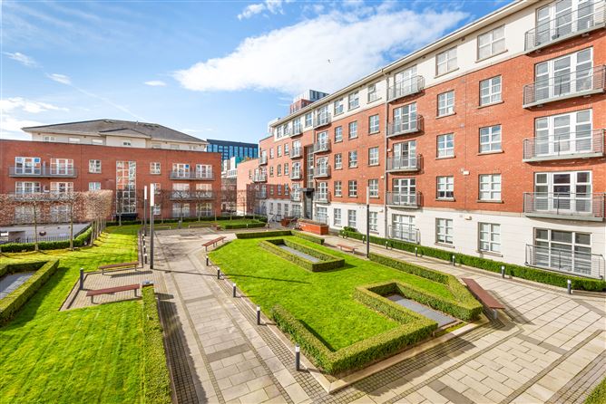 Apt 25 The Waterside, Charlotte Quay, Grand Canal Dk, Dublin 4