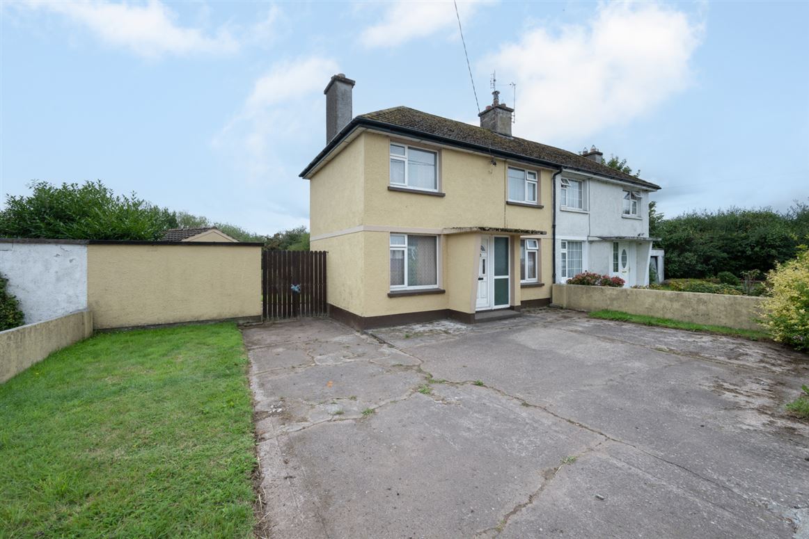 2 Saint Senan's Terrace, Cork, Cloghroe, Co. Cork