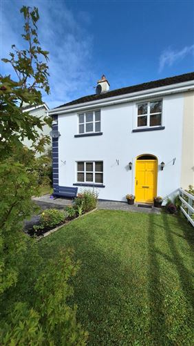 3 Hollypark Avenue, Birr, Co. Offaly
