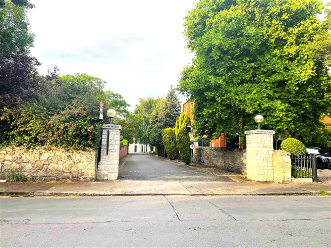  No.5 Garage Ardoyne House, Pembroke Park, Ballsbridge, Dublin 4