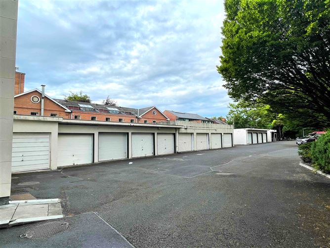  No.5 Garage Ardoyne House, Pembroke Park, Ballsbridge, Dublin 4