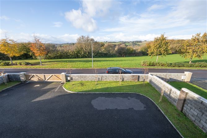 10 Valley View, Grange Manor, Ovens, Co. Cork