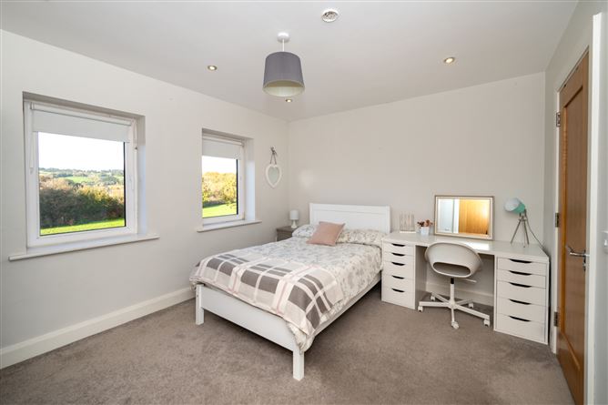 10 Valley View, Grange Manor, Ovens, Co. Cork