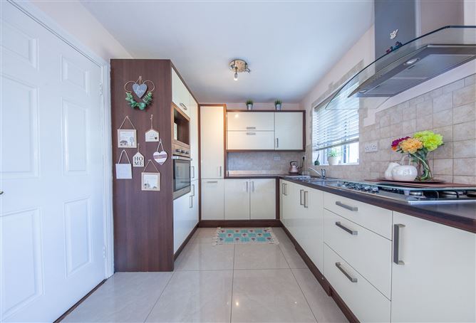 Photo 6 of 27 — 12 Bawnlea Avenue, Tallaght, Dublin