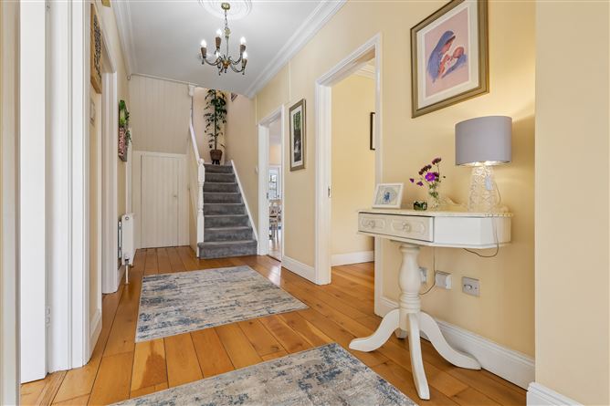 1 Athlumney Hall, Navan, Meath