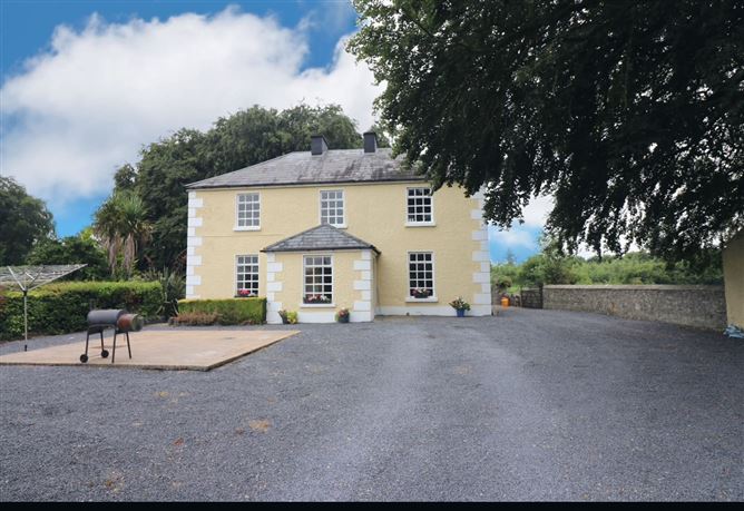 Main image for Abbeyview House, Ballyglass, Kilconnell, Ballinasloe, Galway